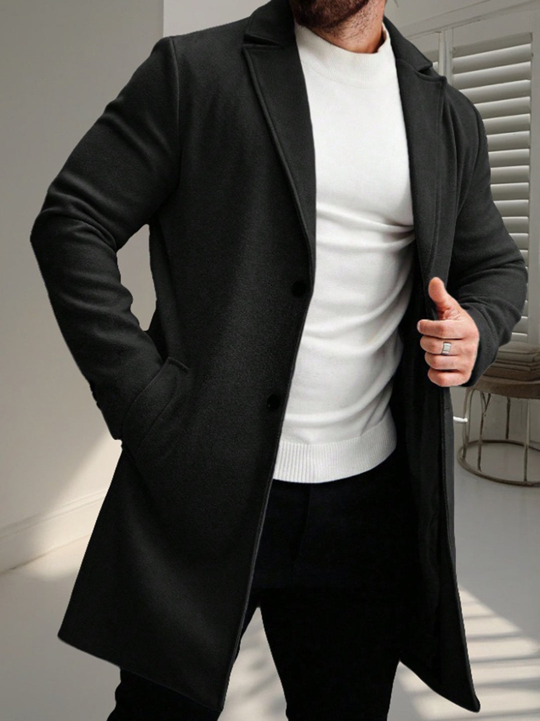 Men's elegant wool coat with slim silhouette Lisslune