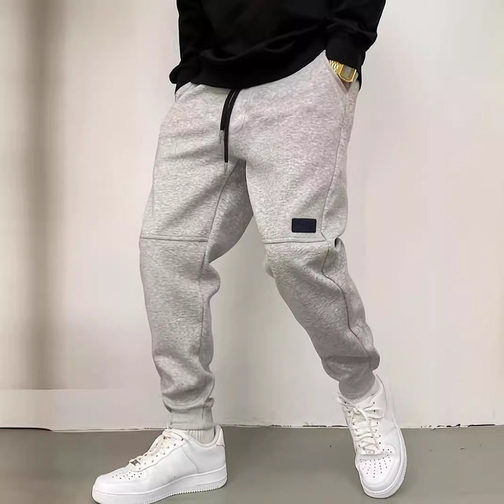 Men's comfortable and functional sweatpants Lisslune