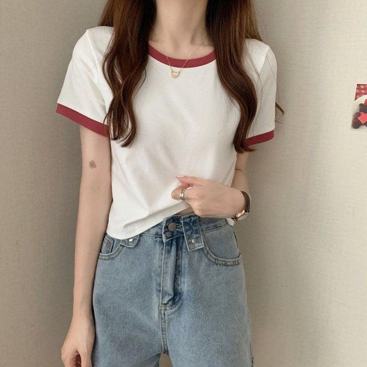 Women Short Sleeve T-Shirt with Contrasting Finishes and Lightweight Cotton Fabric