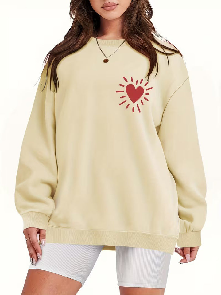 Women's sweatshirt with casual heart motif and oversized fit Lisslune