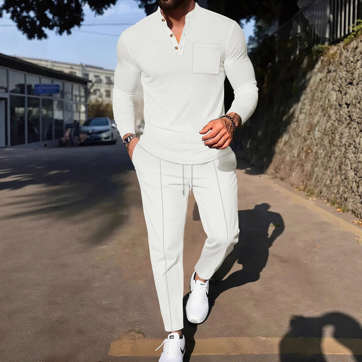 Men's stylish leisure suit set with textured top and comfortable joggers Lisslune