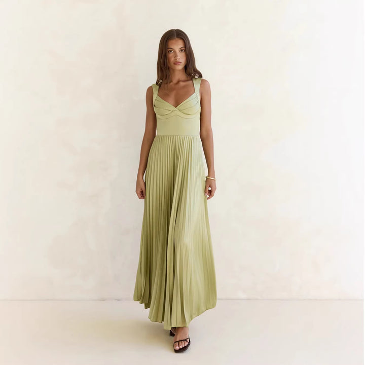 Women's Pleated Maxi Dress with Flattering V-Neck and Feminine Design