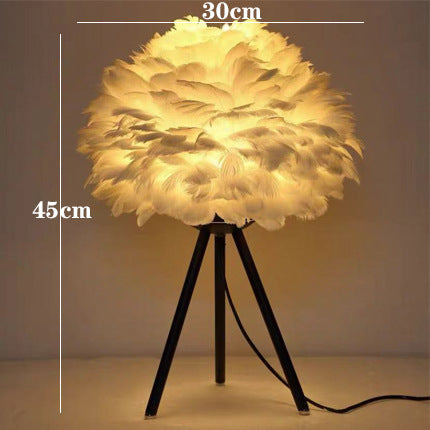Lisslune | Feather Table Lamp