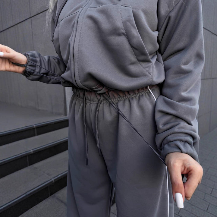 Women's sporty loungewear set with hood and wide pants Lisslune