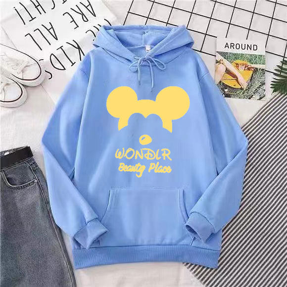 Women's hoodie with playful animal motif Lisslune