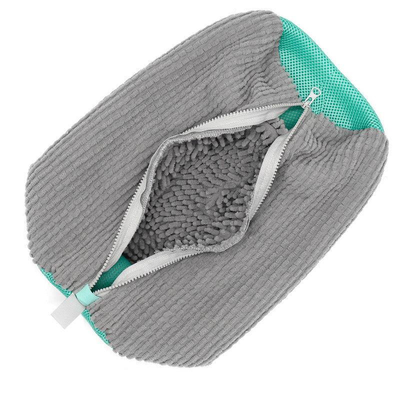 Lisslune | Practical Shoe Wash Bag