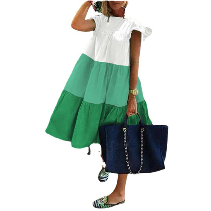 Women's casual summer dress with trendy ruffle design and airy cut