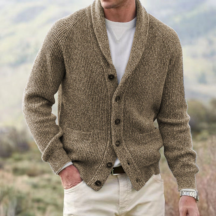 Men's cardigan with trendy chunky knit pattern and practical pockets Lisslune