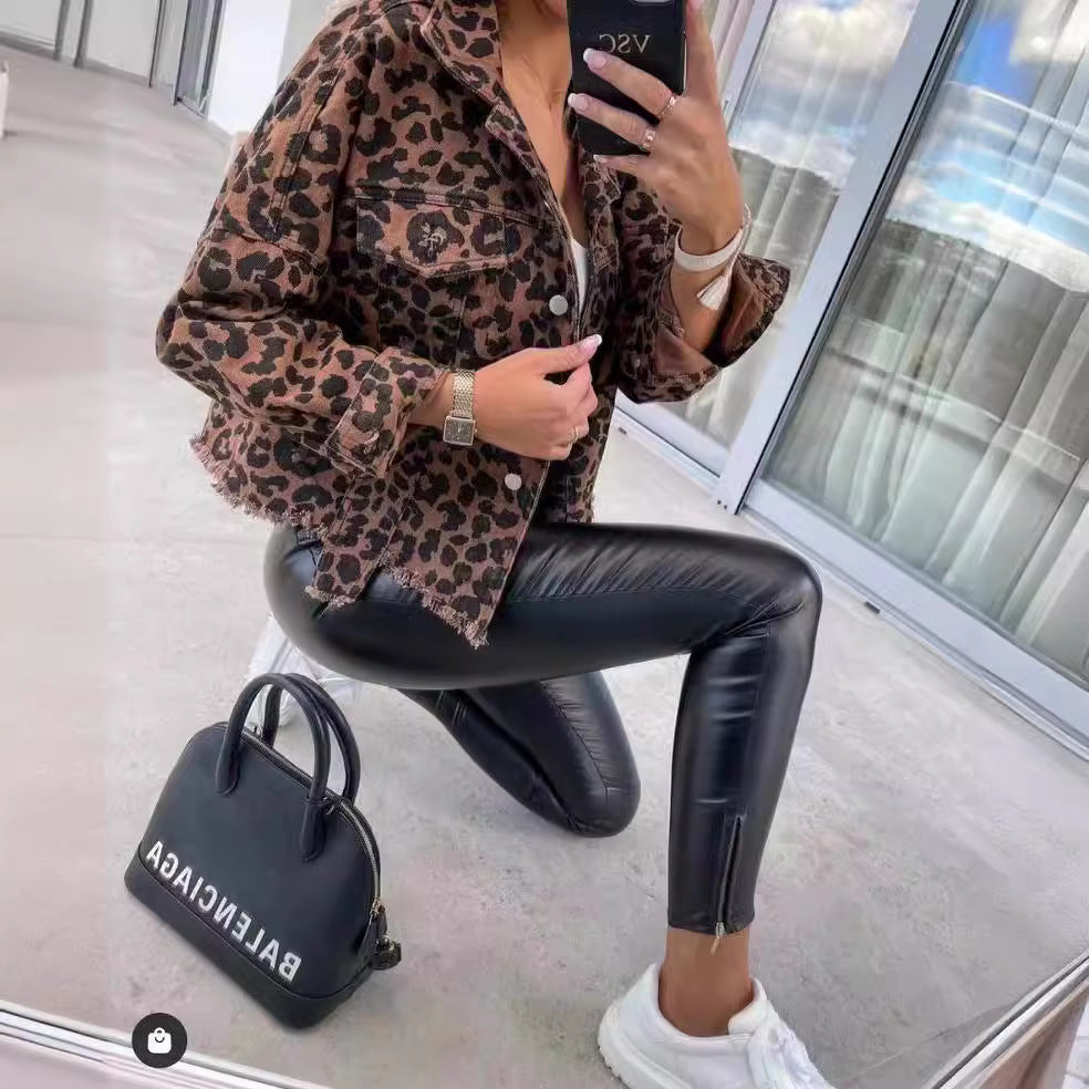 Ladies' denim jacket in leopard design with casual cut and fringe finish