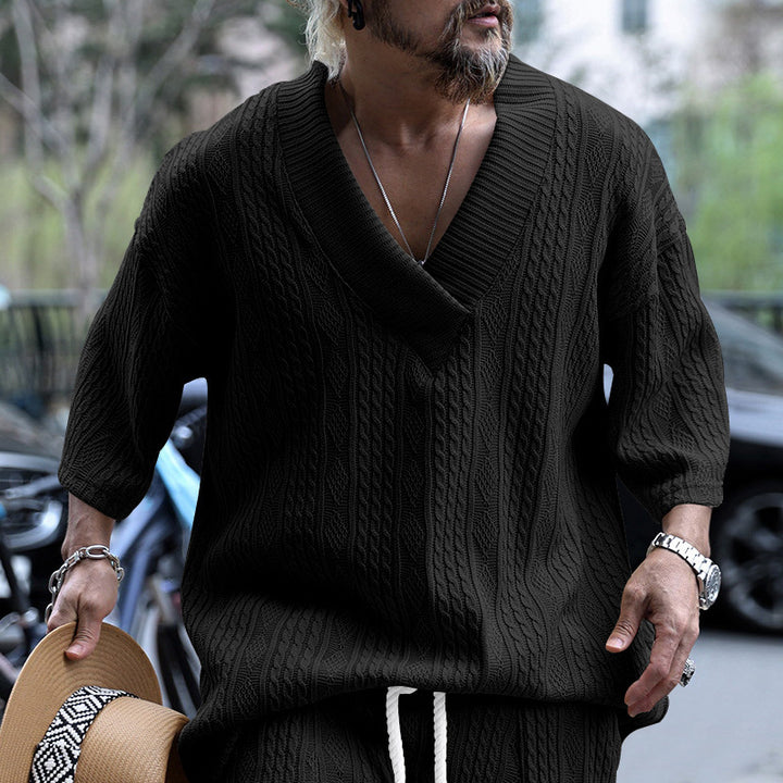 Men's casual knit sweater with V-neck and decorative cable pattern Lisslune