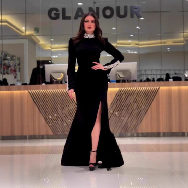 Ladies Elegant Evening Dress with Shimmering Details and High Split