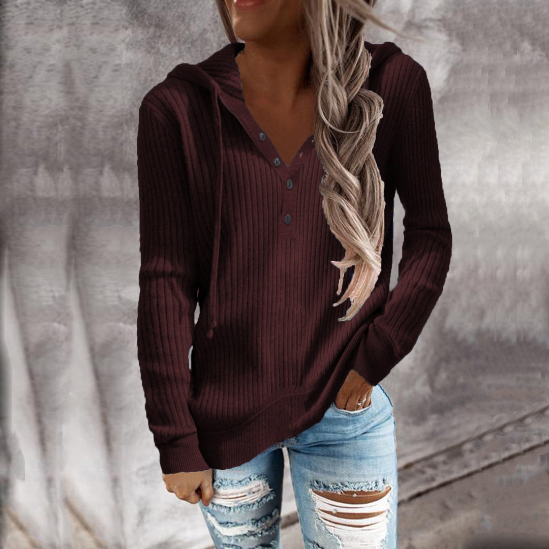 Women's hoodie with textured ribbed pattern and buttoned neckline Lisslune