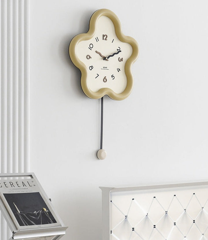 Lisslune | Cute Pendulum Wall Clock Decoration