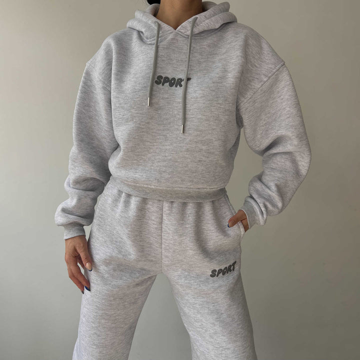 Women's sporty cropped hoodie and sweatpants set Lisslune