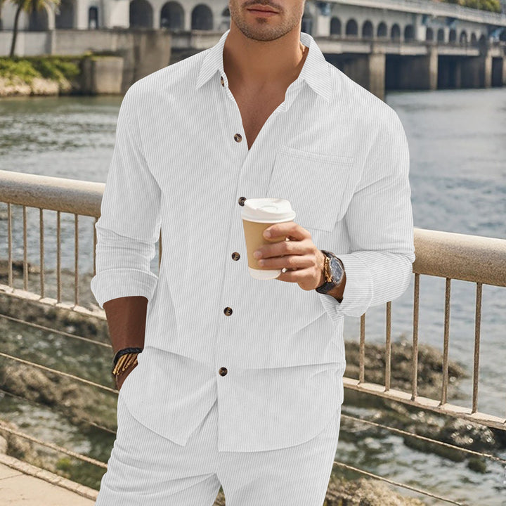 Men's long-sleeve shirt with elegant stripes and practical chest pockets Lisslune