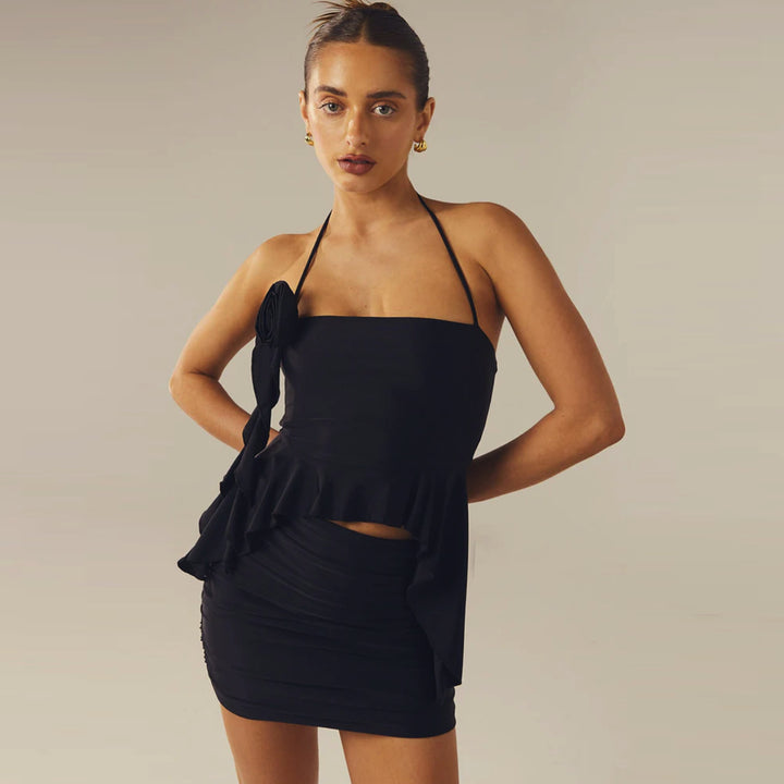 Damen Charmantes Top mit asymmetrischem Schnitt und Blumenakzent Lisslune