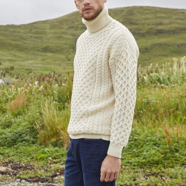 Men's knitted sweater with cable pattern and high collar Lisslune