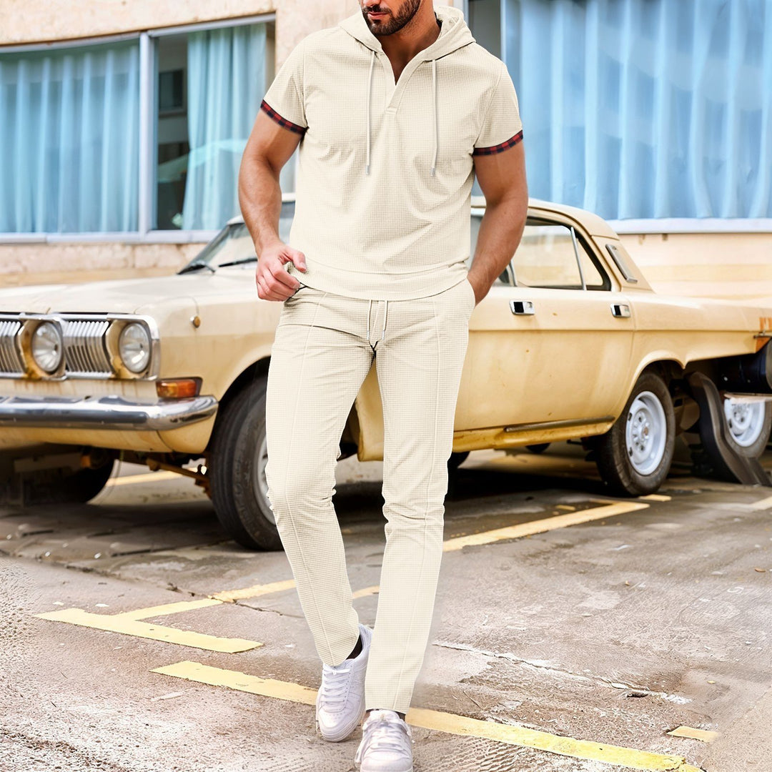 Men's sporty hoodie set with functional pockets and ergonomic cut Lisslune