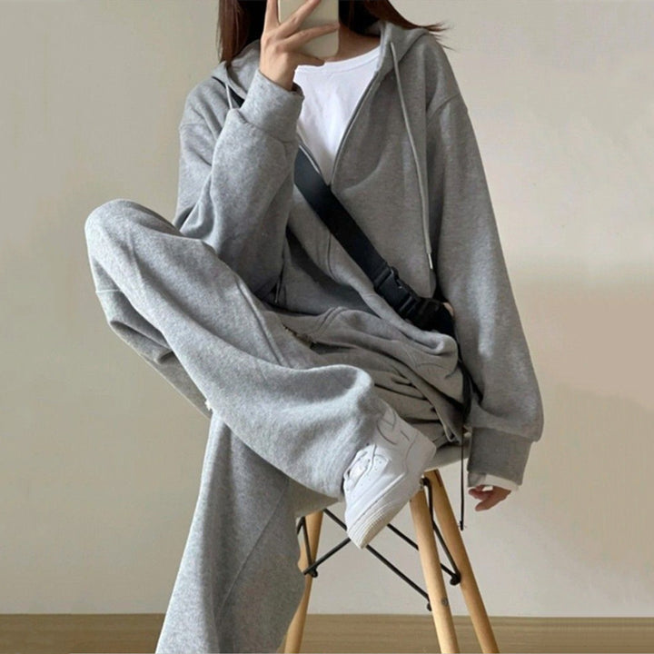 Women's Urban Lounge Set with Hoodie and Wide Jogging Pants Lisslune