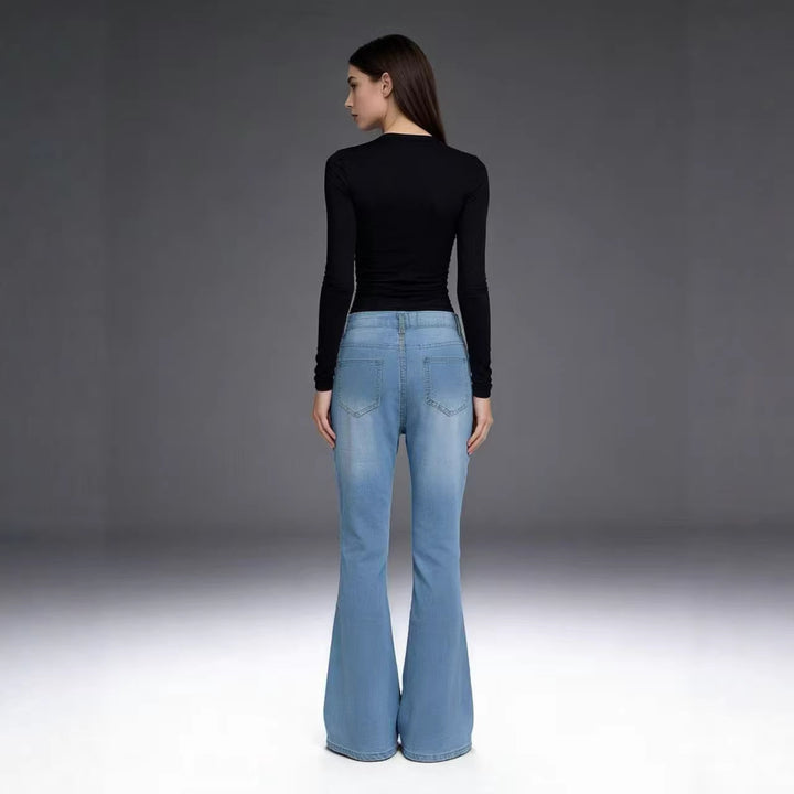 Damen Schlagjeans mit bunten Knopfdetails und hohem Bund Lisslune