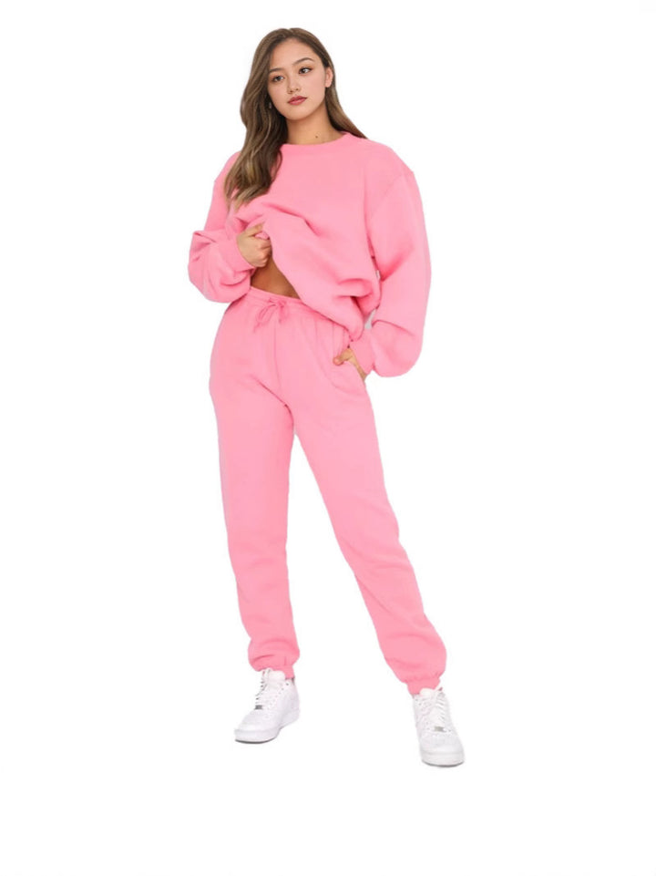 Women’s comfortable tracksuit with modern puff sleeves and elastic waistband Lisslune
