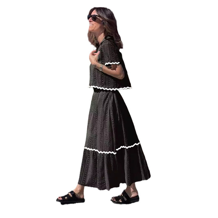 Women's maxi dress with voluminous skirt and elegant ruffle Lune London