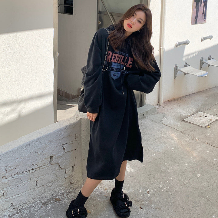 Women's hoodie dress with casual cut and stylish graphic print Lisslune