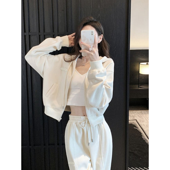 Women's Cozy Crop Jacket with Pockets and Casual Cut Lisslune