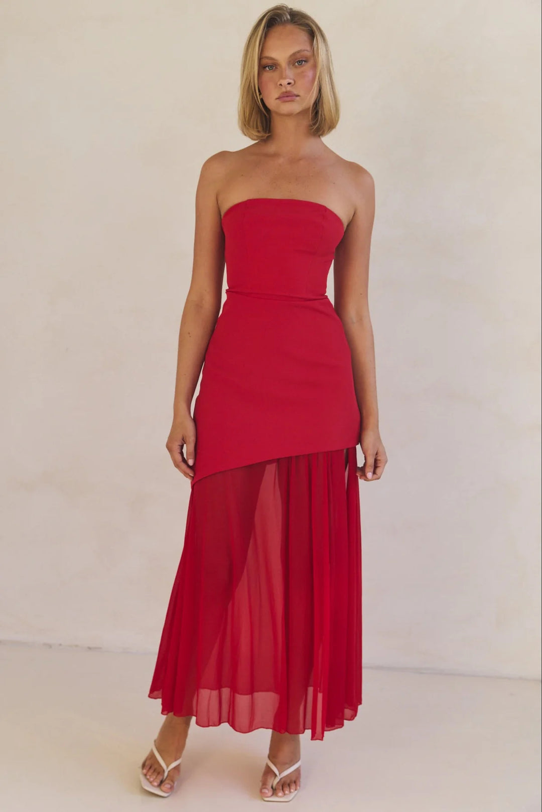 Women's Elegant Bandeau Maxi Dress with Flowing Chiffon Skirt and Figure-Hugging Bodice