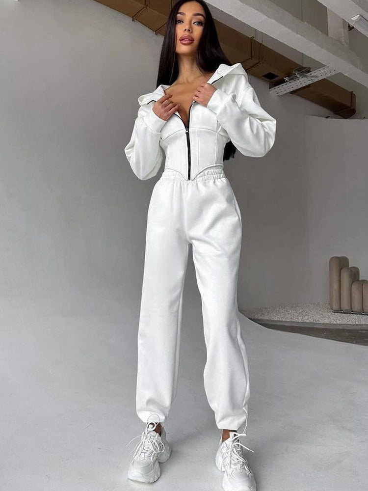 Women's sporty jumpsuit with fashionable details Lisslune