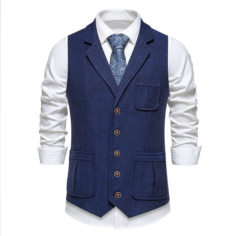Men's suit vest in classic herringbone design with practical pockets Lisslune