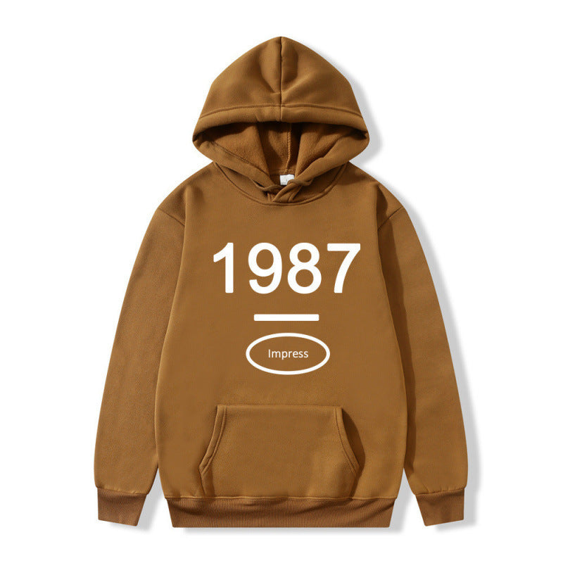 Women's hooded sweatshirt with practical kangaroo pocket design Lisslune
