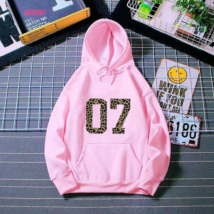 Women's Hoodie with Modern Animal Print Lisslune