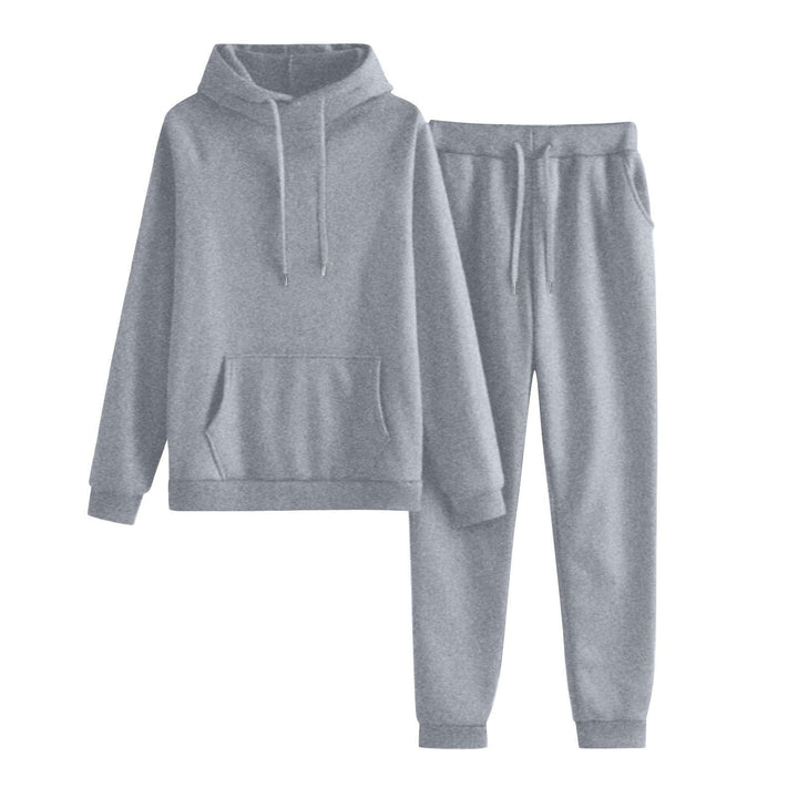 Women's hoodie and jogger set in a casual cut with practical pockets Lisslune