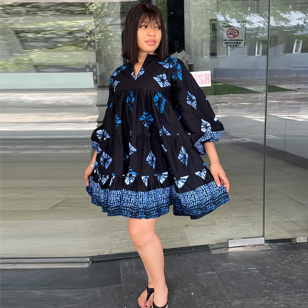 Women's casual dress with relaxed fit and voluminous sleeves