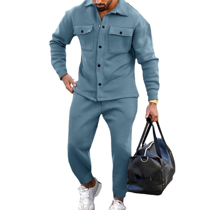 Men's leisure suit made of soft fleece with practical pockets Lisslune