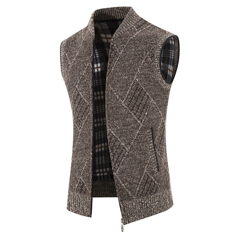 Men's knitted vest with modern cable pattern and practical zipper Lisslune