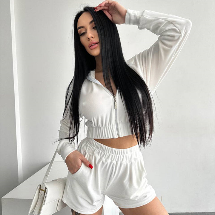 Women's sporty hoodie and shorts set with elastic waistband Lisslune