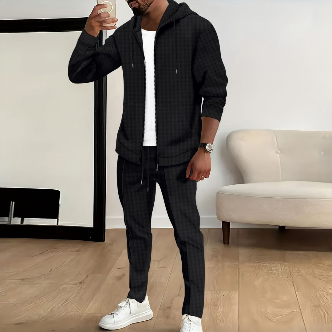 Men's sporty hoodie set made from breathable structured material with elastic waistband Lisslune