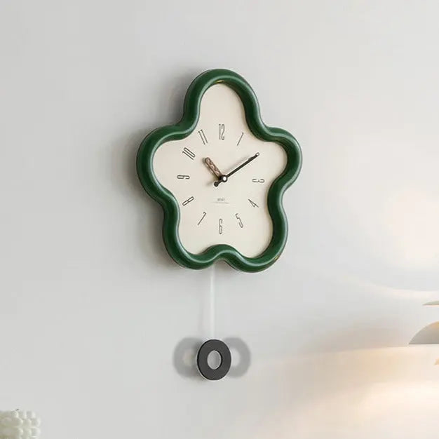 Lisslune | BloomWatch - silent 3D flower alarm clock with movement