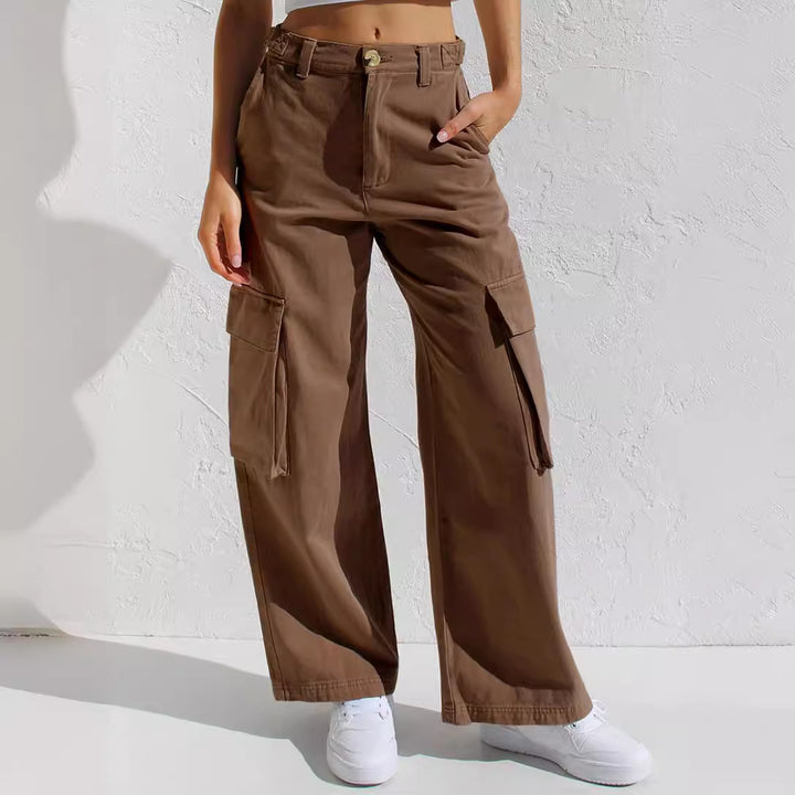 Women's cargo pants with practical side pockets and a casual cut Lisslune