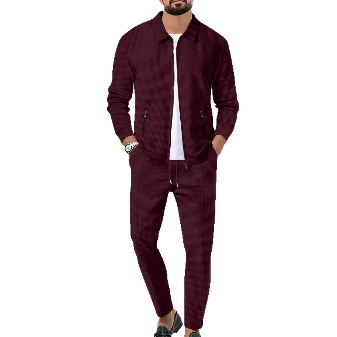 Men's sporty outfit with modern cut and breathable material Lisslune