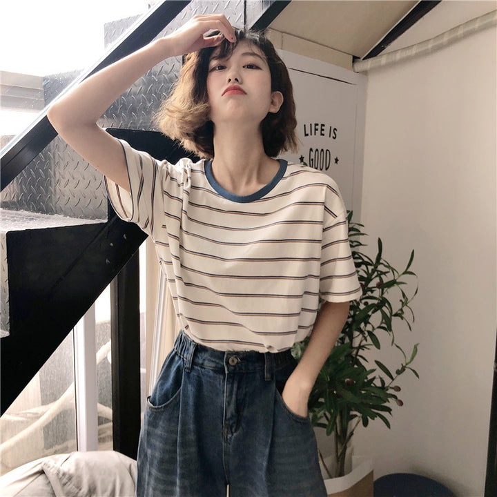 Women Striped T-Shirt with Round Neck and Loose Fit Lisslune