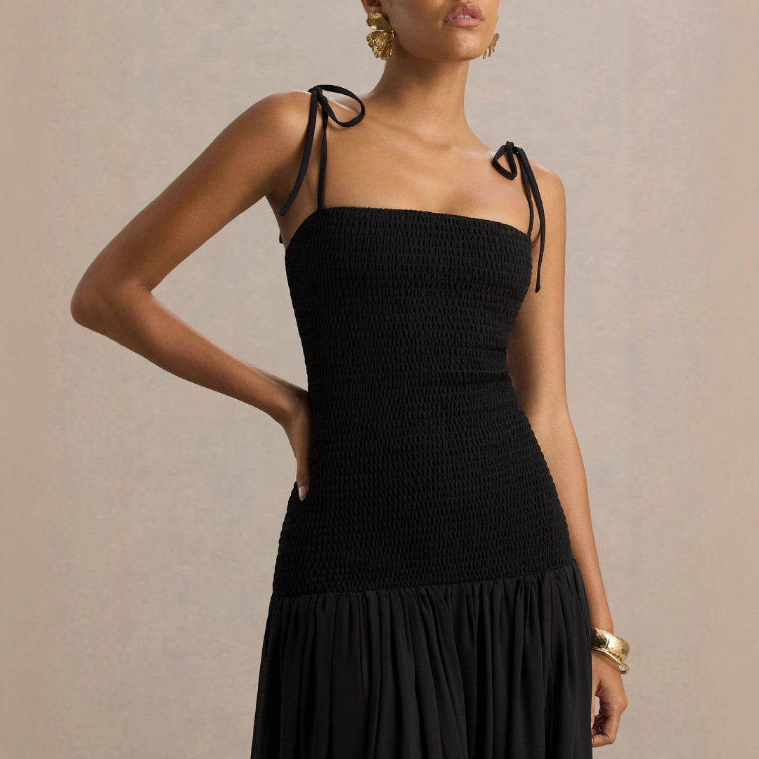 Women’s maxi dress with an elegant, gathered top and flowing skirt Lisslune