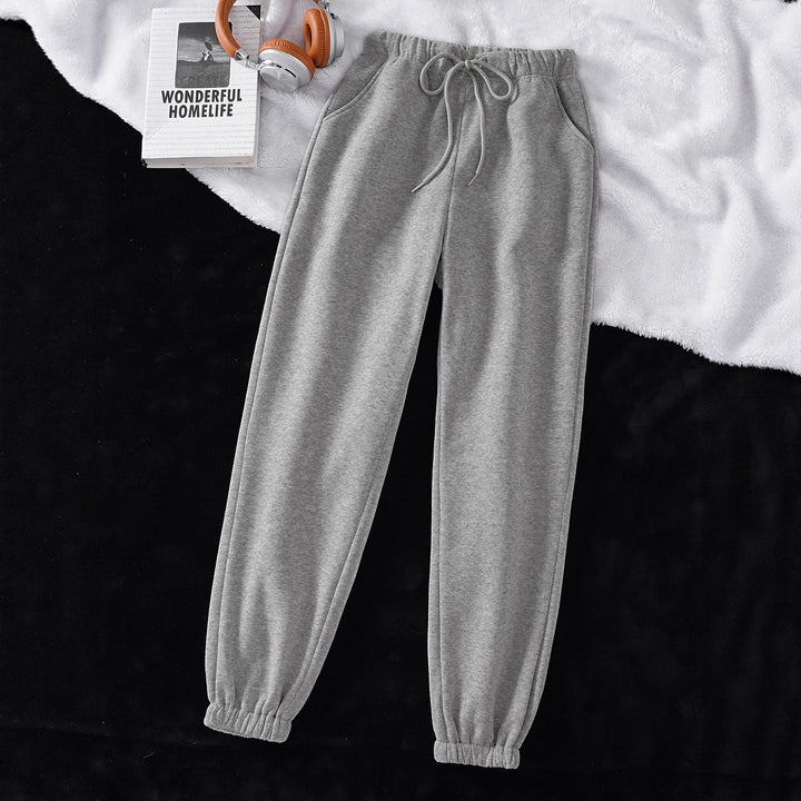 Women comfortable sports pants with elastic waistband and casual fit Lisslune