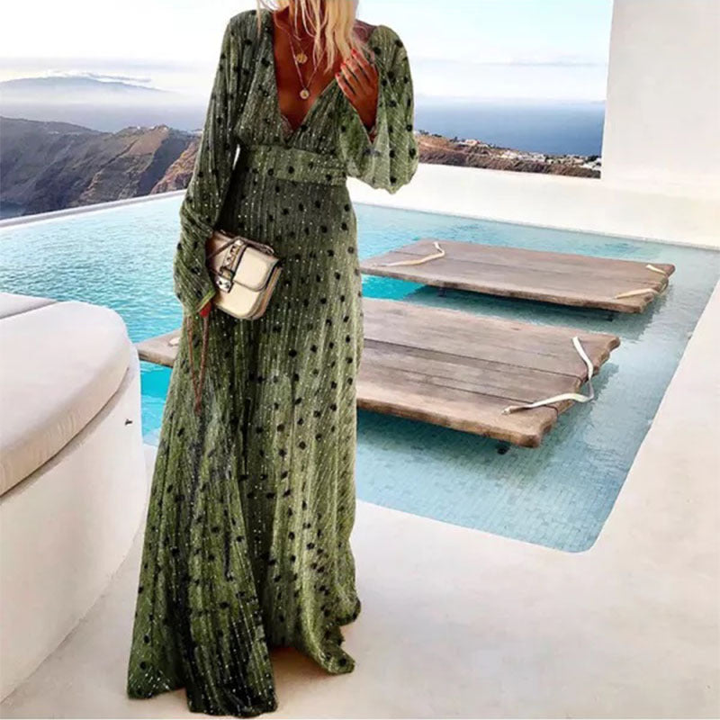 Women's maxi dress with elegant V-neck and flowing sleeves