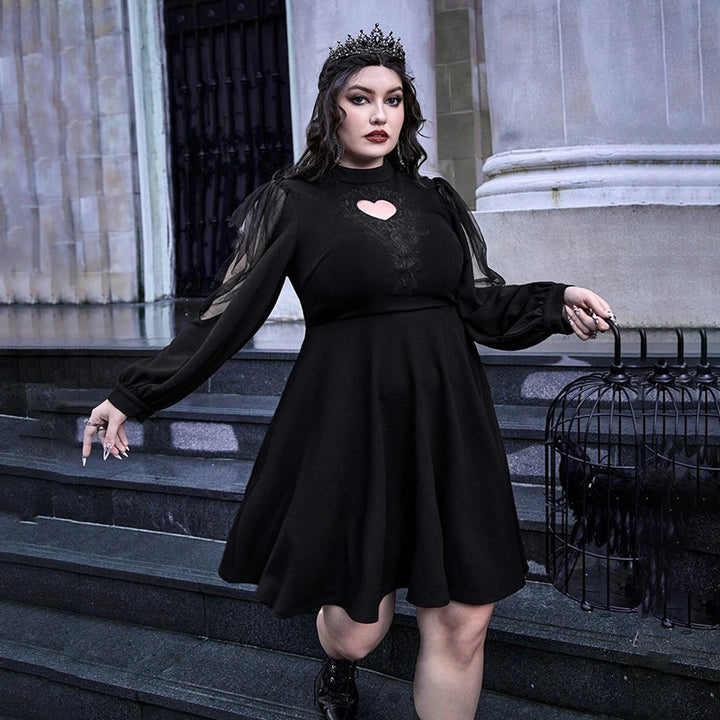 Women's playful dress with heart-shaped neckline and transparent puff sleeves Lune London