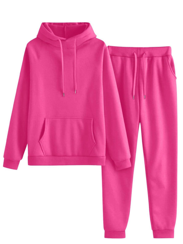 Women's hoodie and jogger set in a casual cut with practical pockets Lisslune