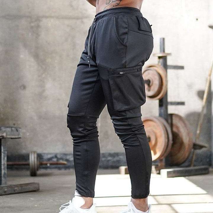 Men's cargo joggers with practical zip pockets and modern cut Lisslune