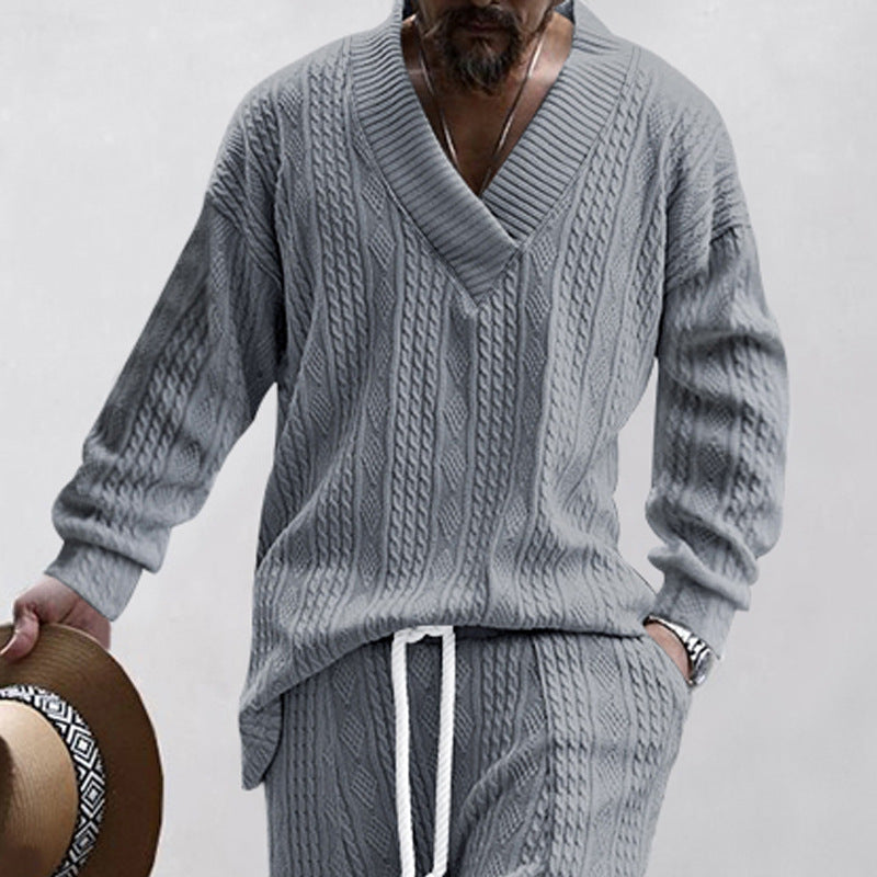 Men's chunky knit sweater with V-neck and modern cut Lisslune